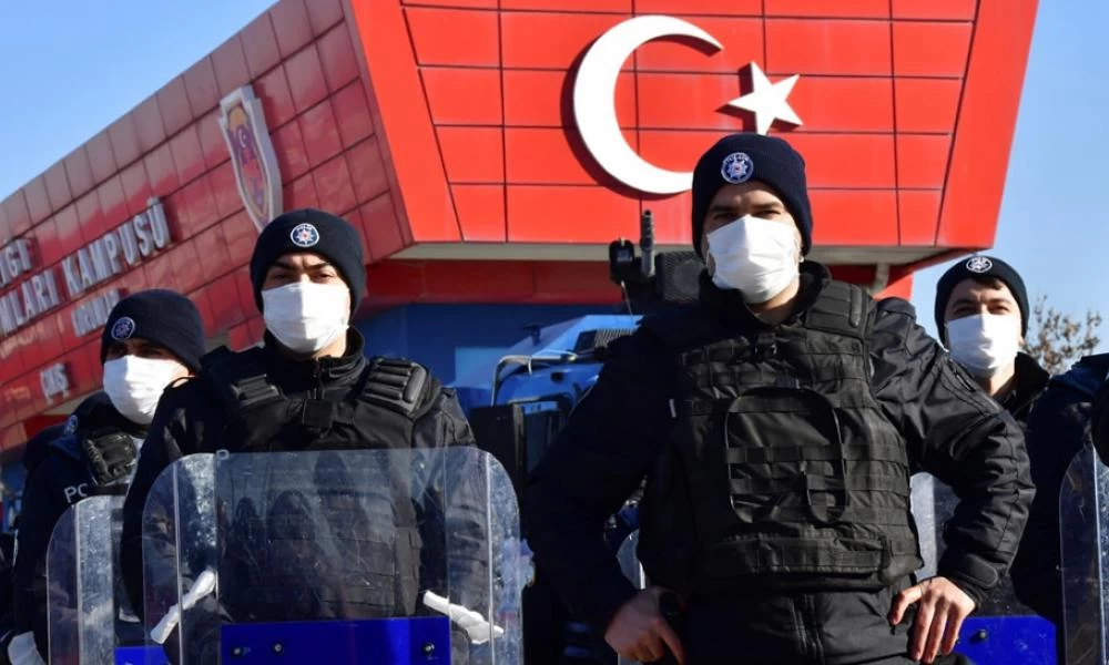 Τουρκία: Εντολή για σύλληψη 82 στρατιωτικών για φερόμενους δεσμούς με Γκιουλέν